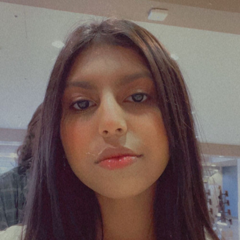 Zainab Khan avatar