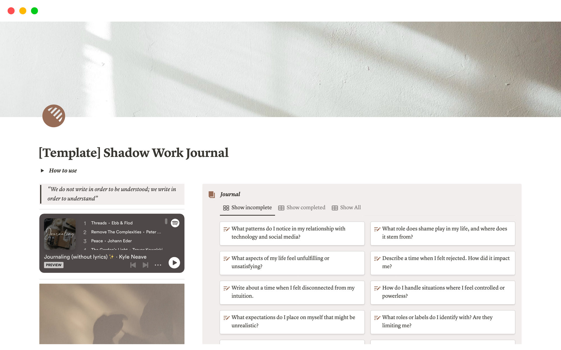 En forhåndsvisning av mal for Shadow Work Journal | Self Reflection Prompts