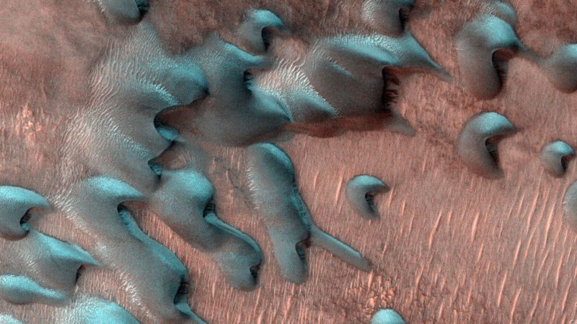 NASA images showcase eerie beauty of winter on Mars | CNN