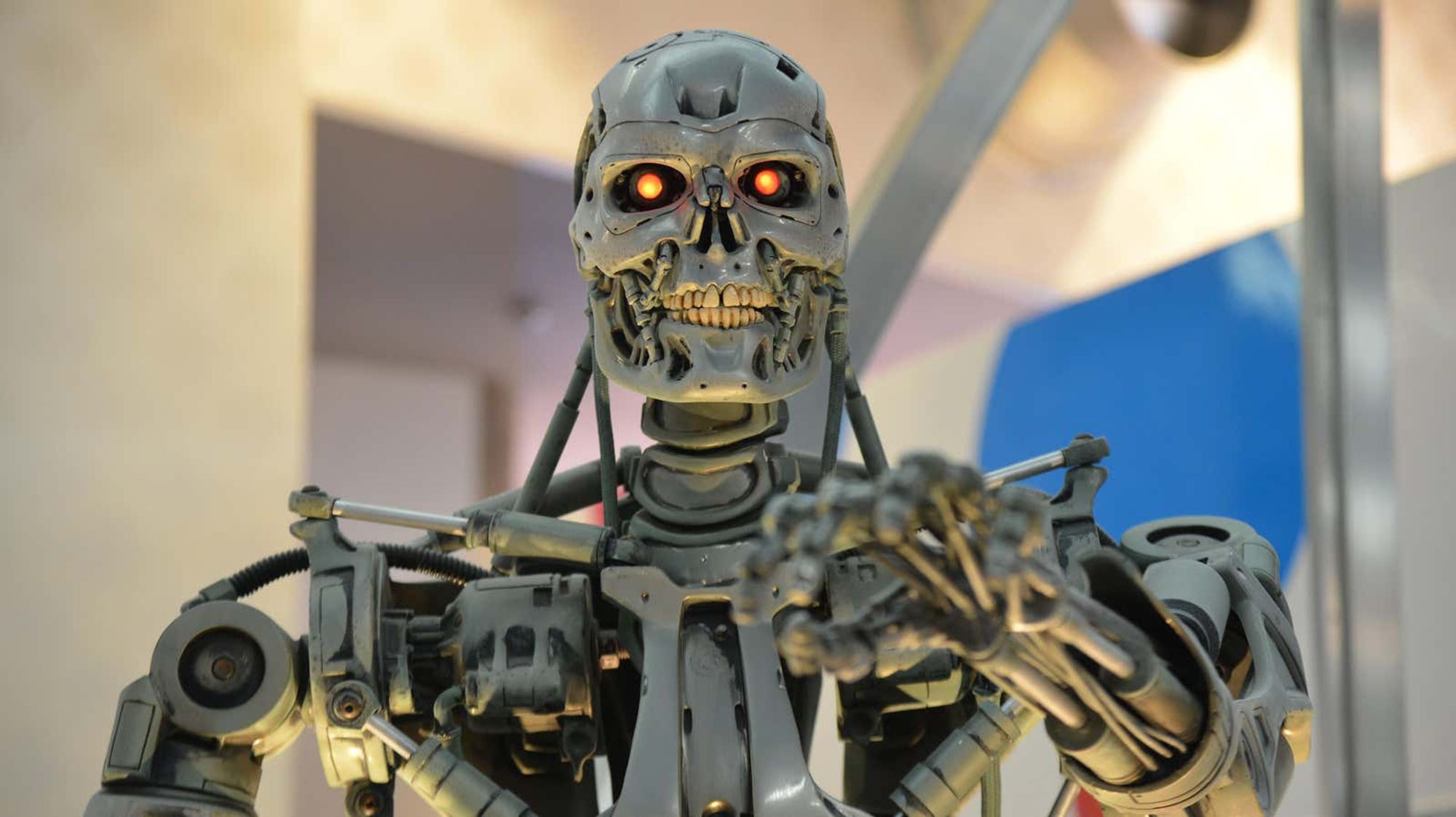 8 Signs That the AI 'Revolution' Is Spinning Out of Control