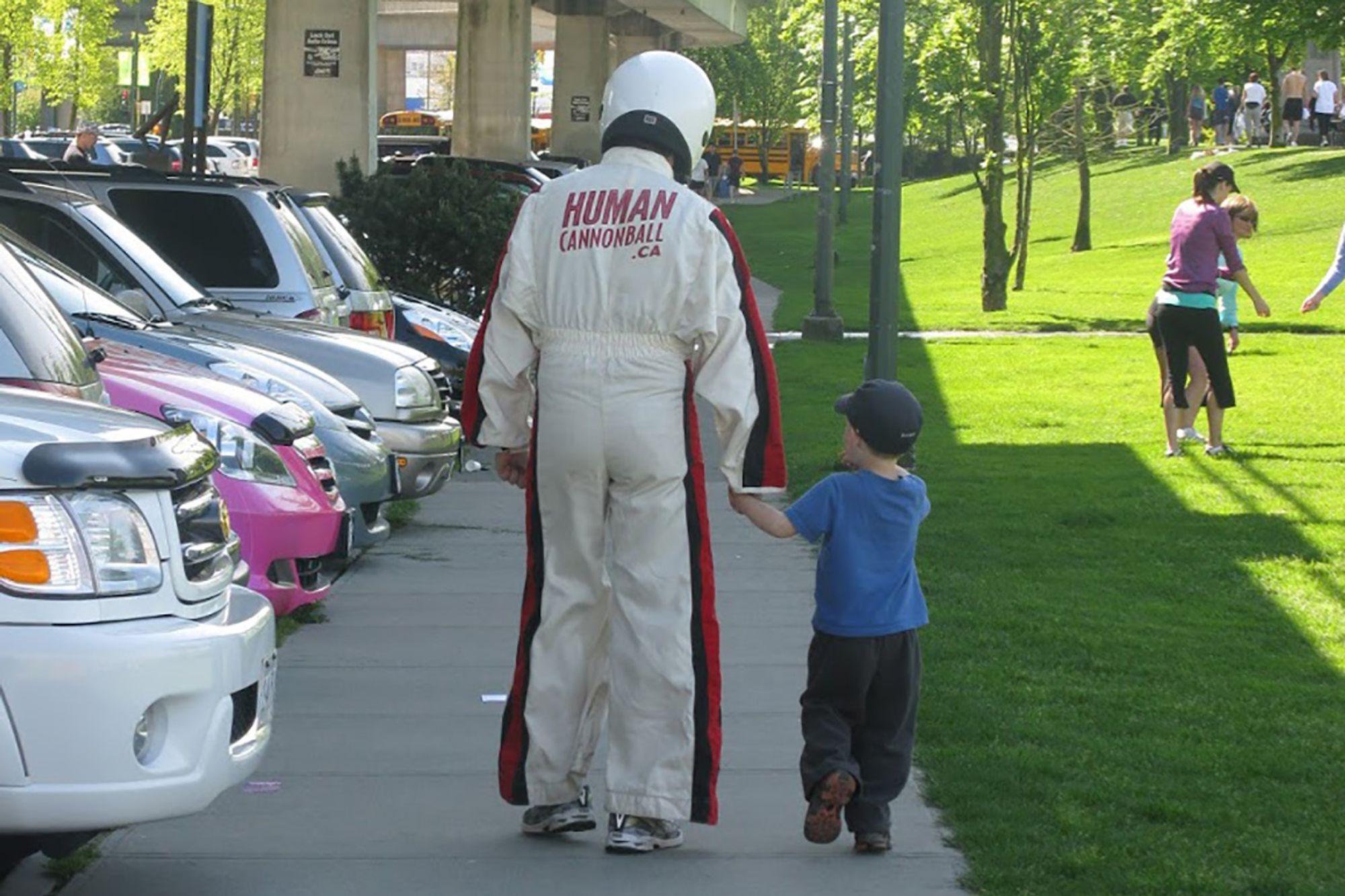 Nick the Human Cannonball walking away from the Vancouver Sun Run